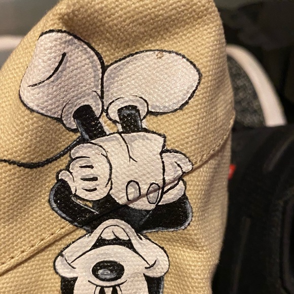 Mickey Mouse Toms - Picture 4 of 13